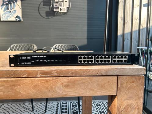 Te koop Konig Ethernet Switch