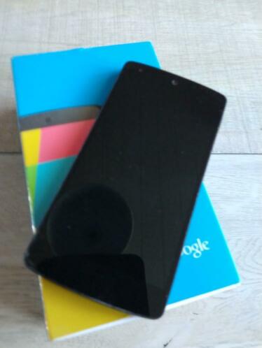 Te koop LG Nexus 5 16 GB.