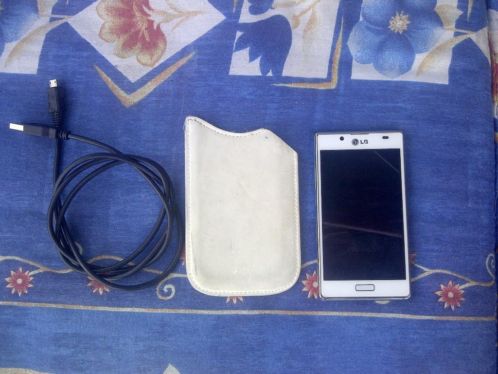 te koop LG P700  lg optimus l7 zit wifi op whatsappfacbook