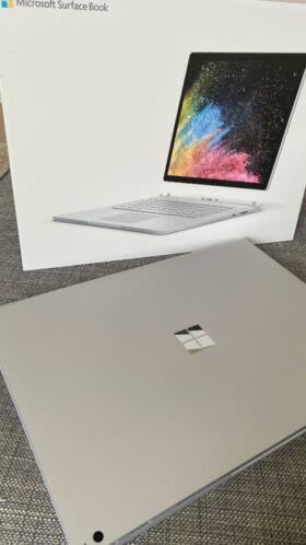 Te Koop Microsoft Surface Book 2 15 inch (met veel extras)