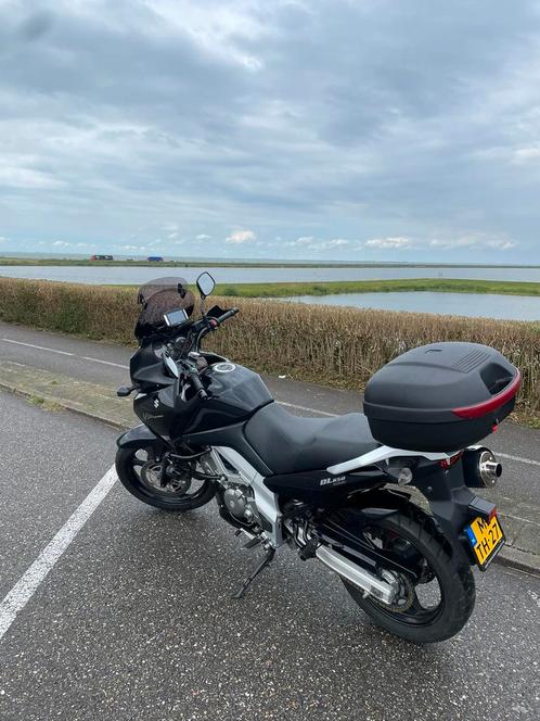 Te koop mijn Suzuki DL 650 VStrom in bijzonder mooie staat