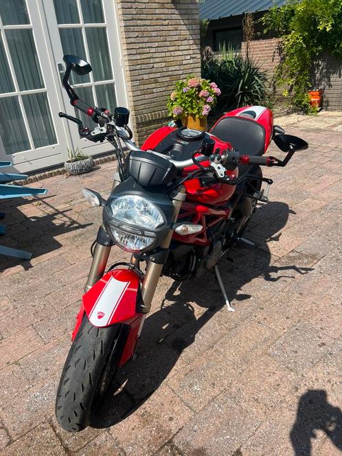 Te koop mooie Ducati Monster 1100 EVO