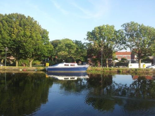 te koop mooie stalen boot