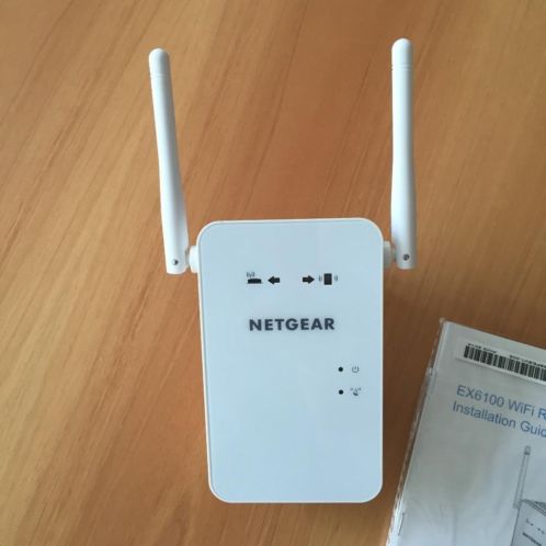 Te koop Netgear EX6100 WiFi Range Extender en Access Point