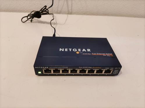 Te koop Netgear FS108 8 ports netwerk switch