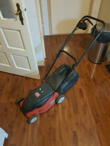 Te koop nette en goed werkende grasmaaier