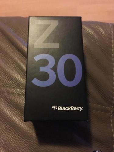 Te Koop nieuwe blackberry z 30