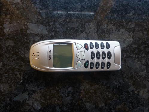 Te koop Nokia 6210 ( Toestel gaat niet meer aan )