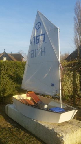 Te koop, Optimist zeilboot