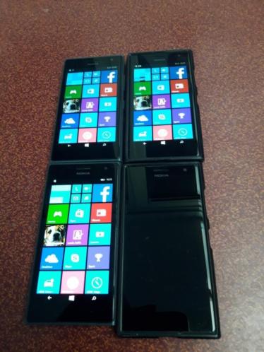 Te koop partij van 4 stuks nokia lumia 735