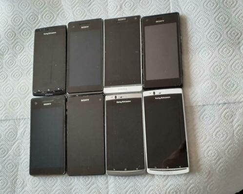 Te koop partij van 8 stuks sony xperia android telefoons