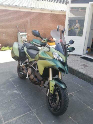 Te koop prachtige multistrada 1200 met unieke kleursteling