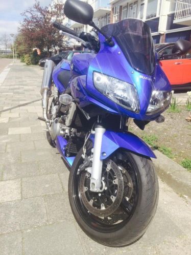 Te koop prachtige Suzuki SV 1000 s ( BJ 2008) 