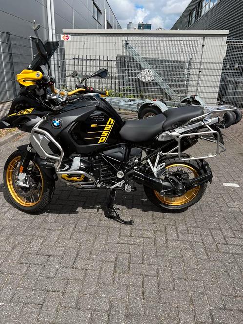 Te koop R1250GS adventure 40 years edition 2450 km gelopen