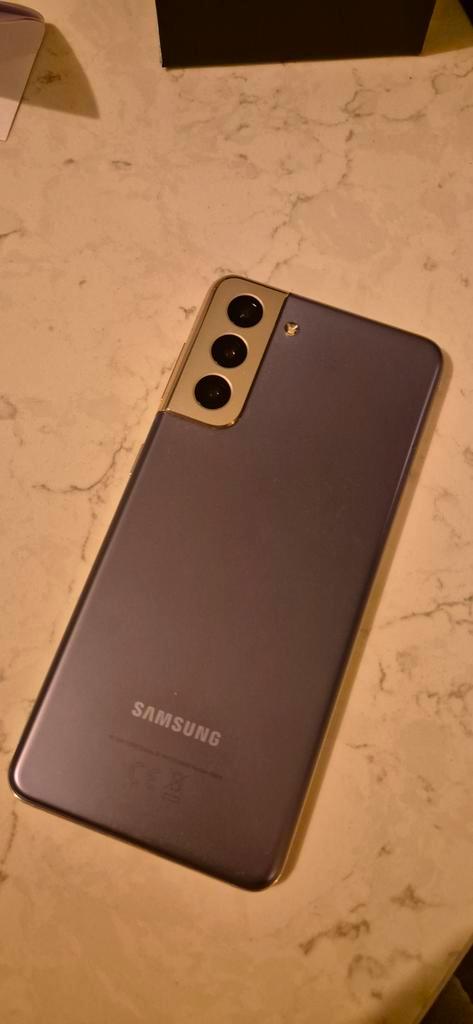 Te koop Samsung S21 zo goed als nieuw, kleur Phantom Violet