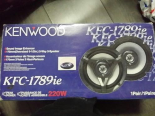 Te koop set speakers kenwood 220 watt 