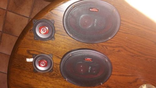 Te koop speaker set