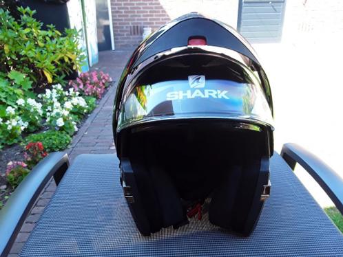 Te koop splinternieuwe helm