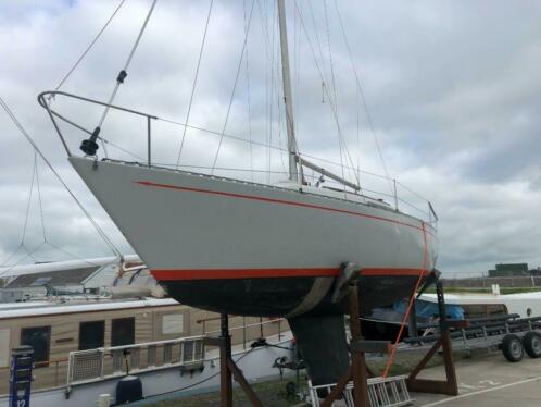 Te koop standfast 27 loper MOET WEG