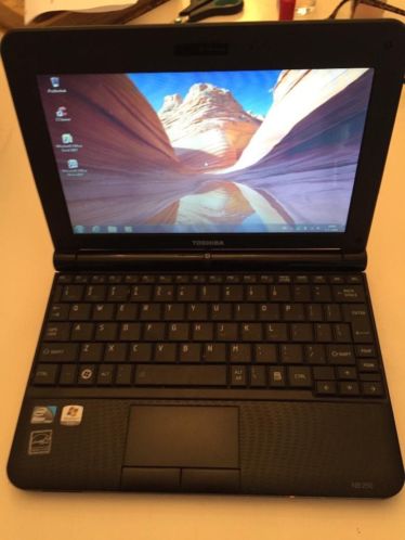 Te koop Toshiba NB 250 - NP , 2 GB RAM , HD 160 GB