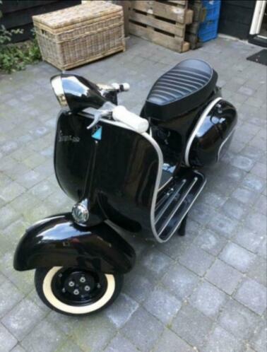 Te koop Vespa VBB 150 motorscooter