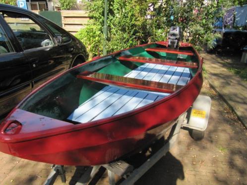 Te koop vistoerboot