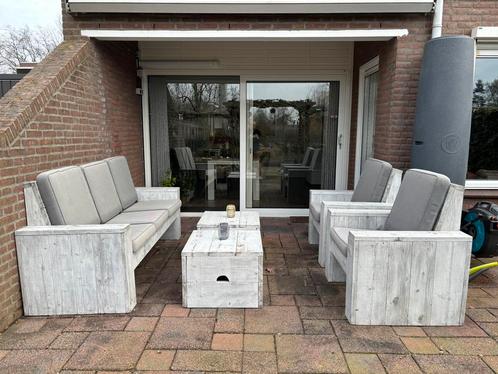 Te koop whitewash steigerhouten Tuinset