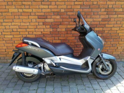 te koop Yamaha X-max 250i Bouwjaar 2009 vaste prijs 1700.00