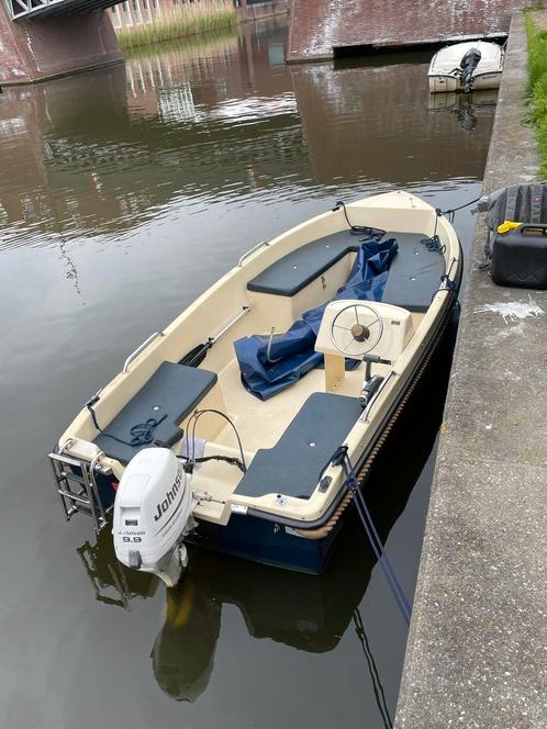 Te koop Zeer complete motorboot 420cm  9,9 PK