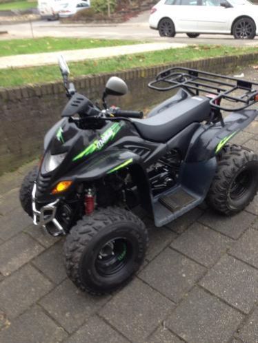 Te koop zgan masia dinli automaat 150cc met kenteken Bj 2012