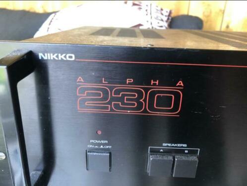 Te koop zware nikko alpha 230 versterker