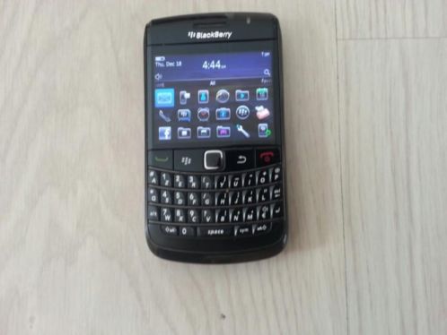 Te koop zwart blackberry 9780 bold
