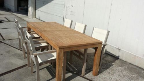 Teak tuinset showmodel tafel met 6 stoelen