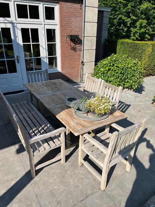 Teak tuintafel met stoelen