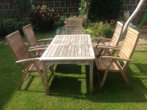 Teakhouten tuinset tafel inclusief 5 stoelen verstelbaar