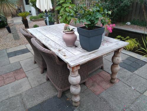 teakhouten tuintafel