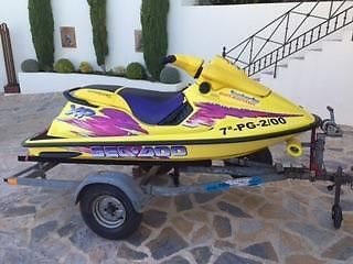 Tekoop 2 jetski039S saedoo XP en yamaha super jet