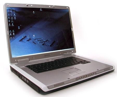 Tekoop Dell Inspiron 9300 Defect Voor Onderdelen