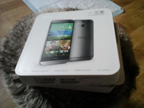  TEKOOP HTC ONE 8 NIEUWE Versie WIE INTERESSE