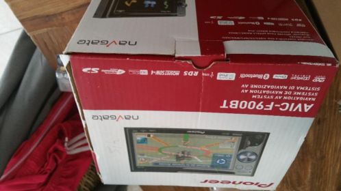 tekoop pioneer avic f 900 bt geupload naar 920