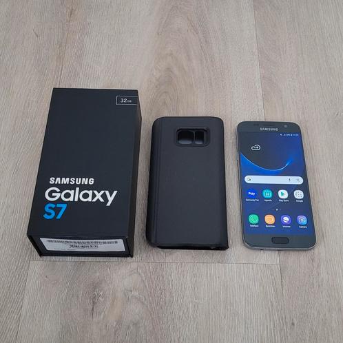 Telefoon Samsung Galaxy S7 met doosje en hoesje
