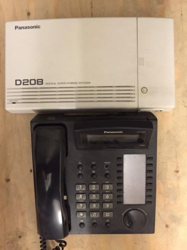 Telefooncentrale Panasonic D208 met KX-T7533 toestel