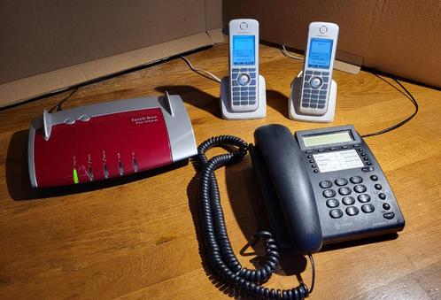 Telefoonsysteem met DECTVoIP centrale, 2 handsets en telefn