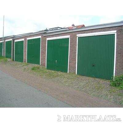 T.H., garagebox, opslagruimte in Arnhem-noord