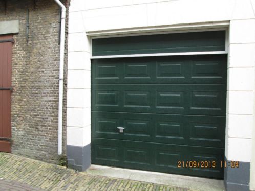 T.H Grote Garageboxopslagruimte te Groot Ammers