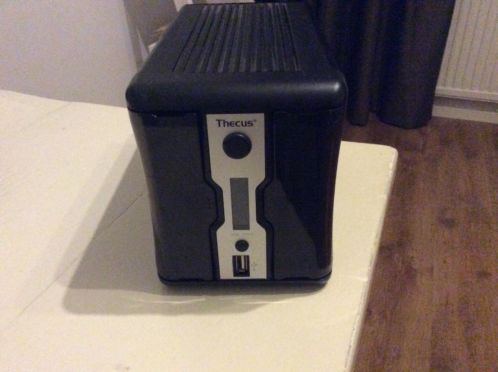 Thecus N2200 NAS