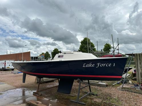 Tirion 21 One Design quotLake Force 1quot