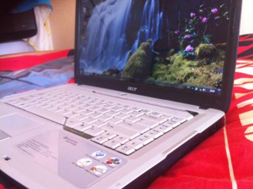 t.k acer 5315 windows7 64bitts webcam accu 1 uur 