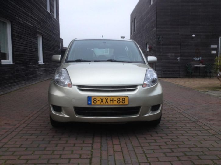 tk Daihatsu sirion2 1.0 12v bj 2009 alle extra039s