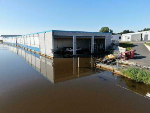 Tk, Lemmer, uniek schiphuis 23 meter helemaal priv